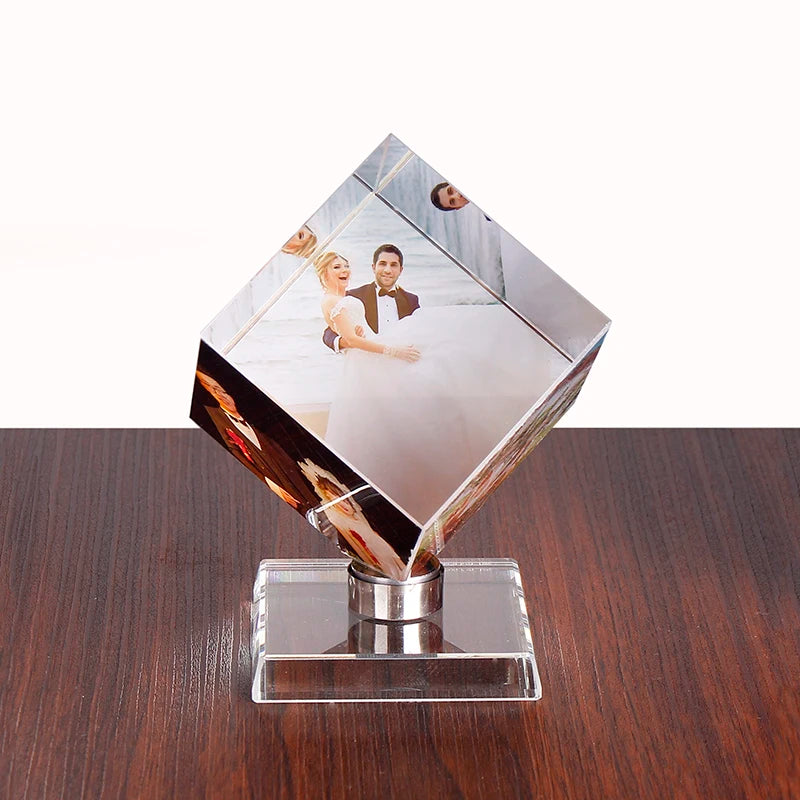 Custom Crystal Photo Frame DIY Cube Shape Rotating Crystal Photo Frame Birthday Gifts Wedding Travel Souvenir Home Decoration